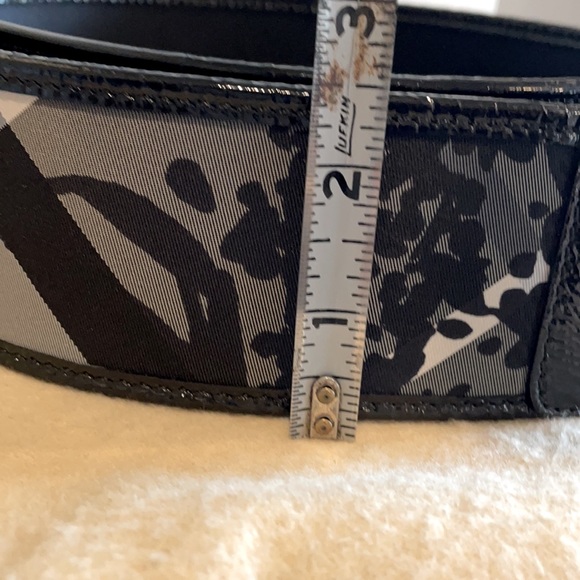 Burberry wide belt - Picture 3 of 3